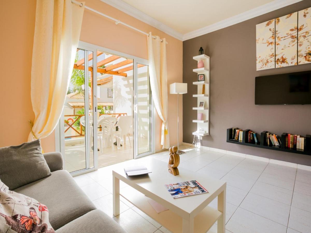 22 Golf Resort Beautiful And Comfy Лос Кристианос Экстерьер фото